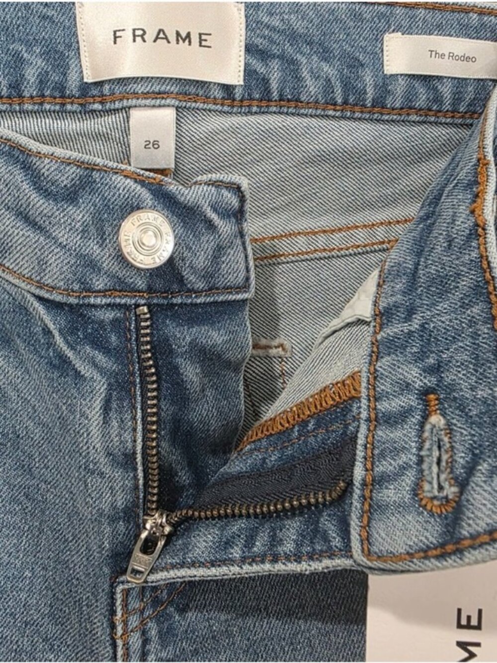 Frame The Rodeo Jeans - Picture 6 of 11
